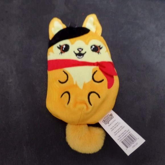 DOGS VS SQUIRLS 4" ZOEY, ARTISTIC AND VERY CHATTY #012 - Picture 6 of 7